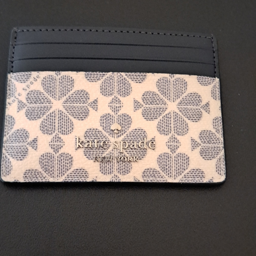 Spade Flower PVC, Navy Multi colored NWT - Picture 5 of 6